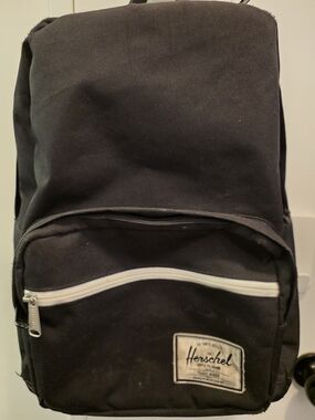 Herschel Classic Black Backpack